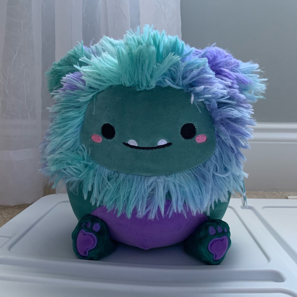 Squishmallows - “JT” Yeti - 8 inch.